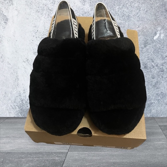NIB UGG: Fluff Yeah Slide in Black size 7 - Picture 5 of 7